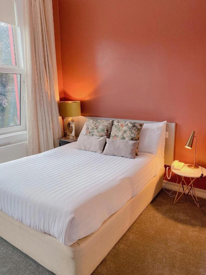 Rose Lodge Guest House Cork Exteriör bild